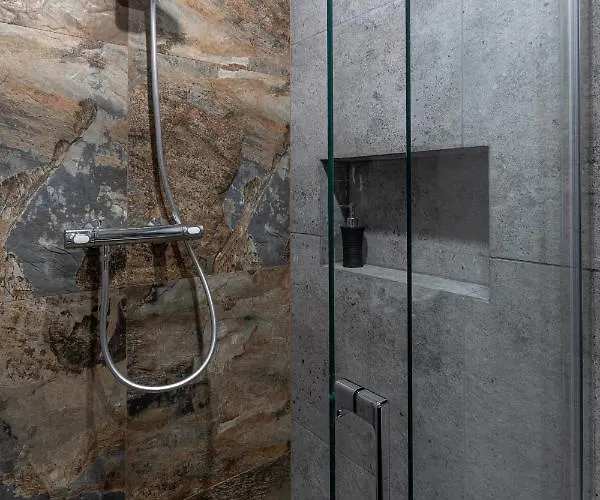 Kotlarska Snug Escape アパート