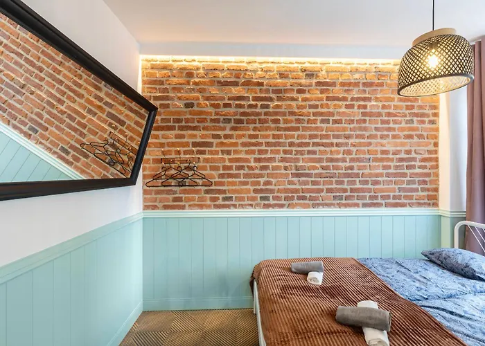 Kotlarska Snug Escape *