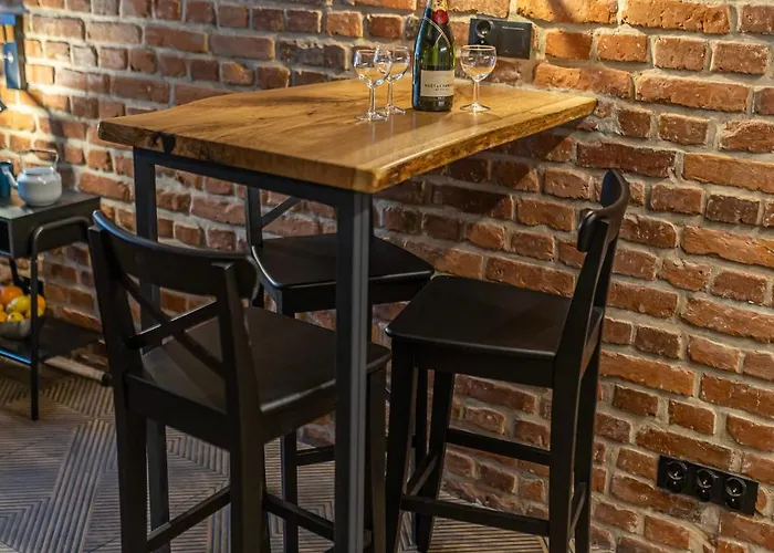 Kotlarska Snug Escape