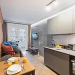Kotlarska Snug Escape