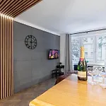 Kotlarska Snug Escape