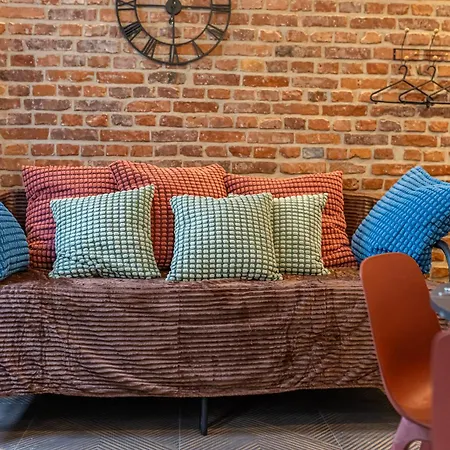Kotlarska Snug Escape Апартаменты *