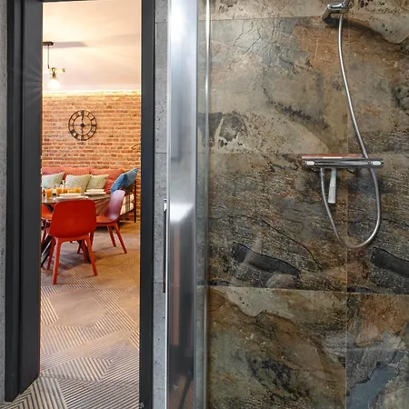 Kotlarska Snug Escape * ヴロツワフ